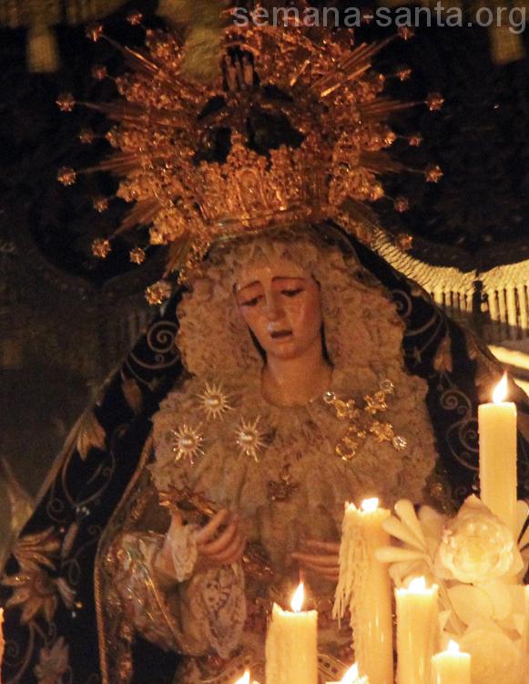 Besamanos to the Virgen de la Estrella